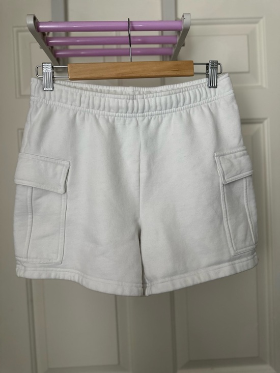 Aritzia Pants - Aritzia Mega Fit Sweatfleece Shorts